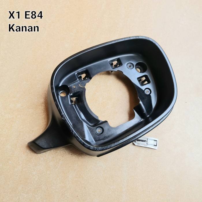 FC99 Frame Cover Depan Spion KANAN BMW X1 E84