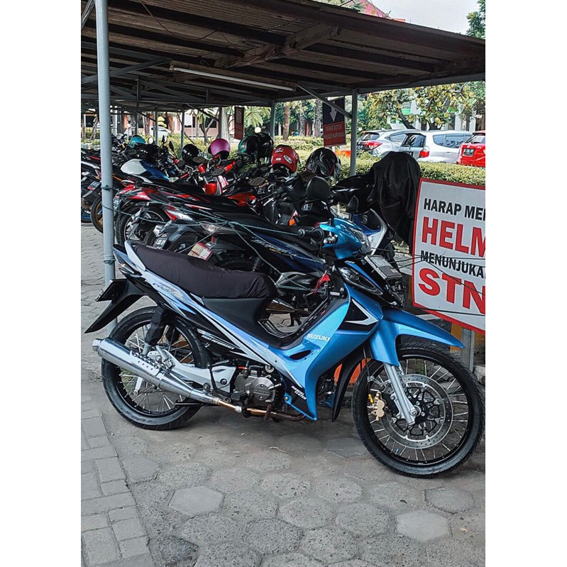 striping stiker smash new revo