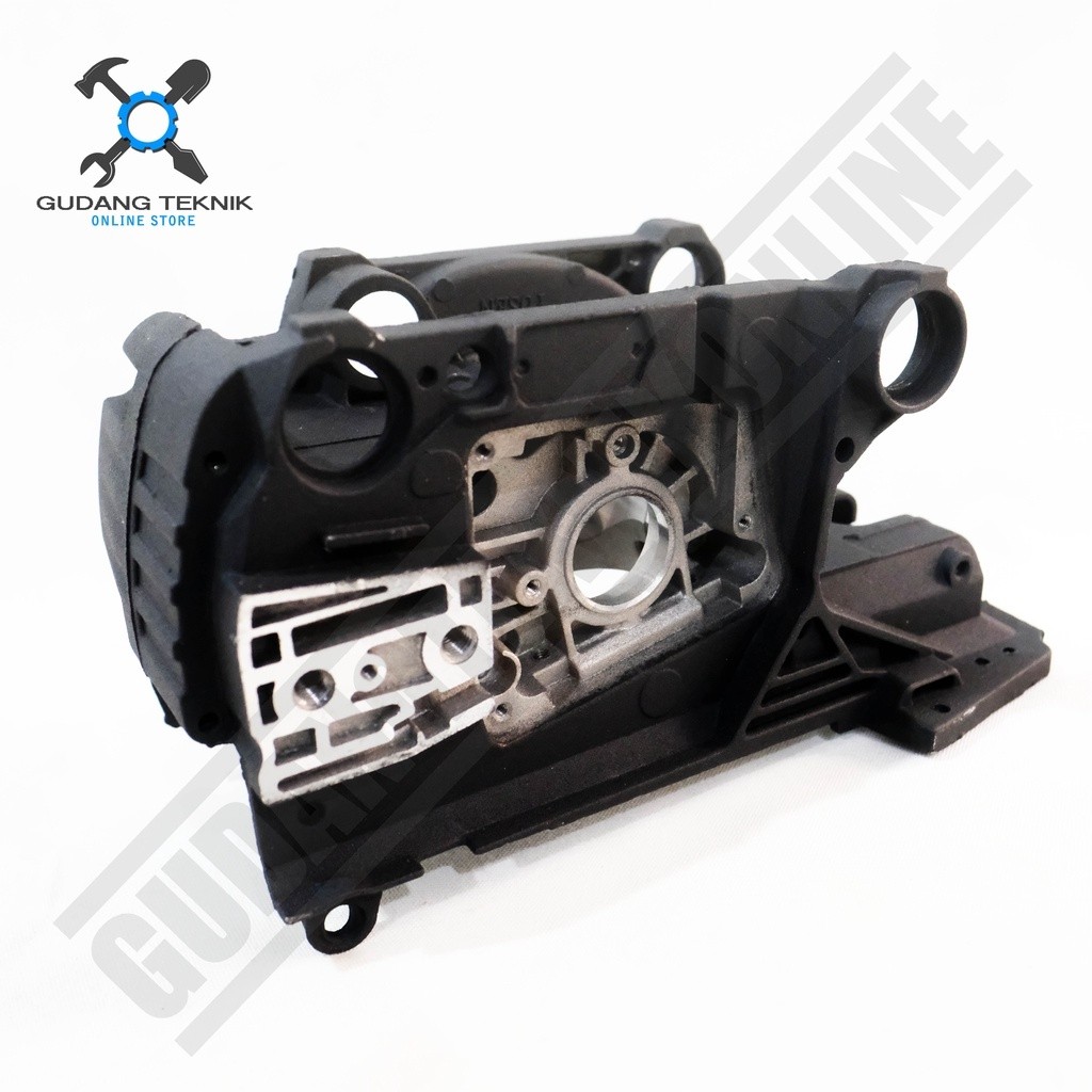 AW07 A18 Crank Case Chainsaw MAESTRO 6500 6500L / Crankcase Chain Saw MAESTRO 96943 - Sparepart Mesi