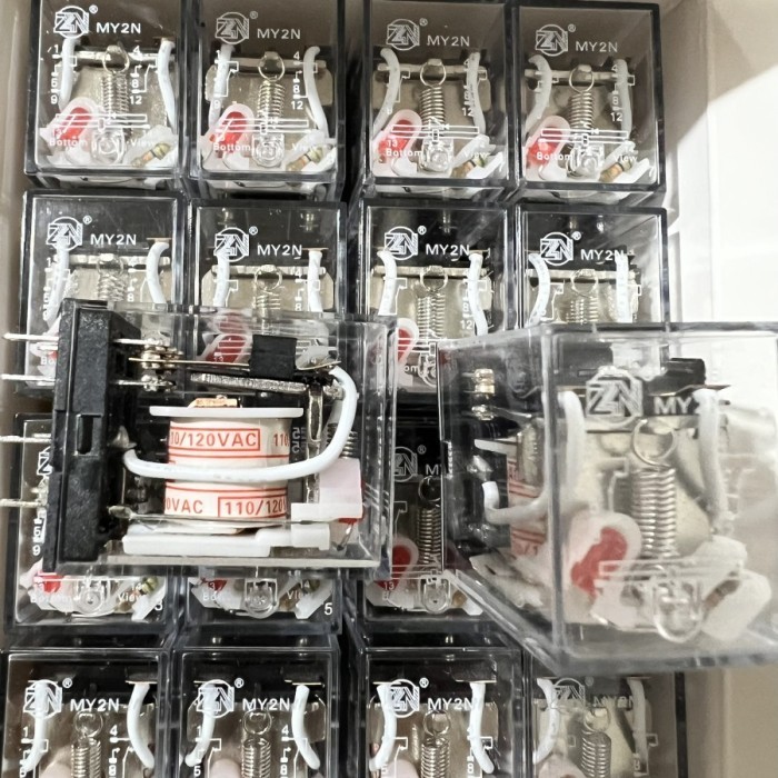 Relay rilay zn my2n 110volt 110v 110vac 110 v ac//Relay rilay zn my2n 110volt 110v 110vac 110 v ac