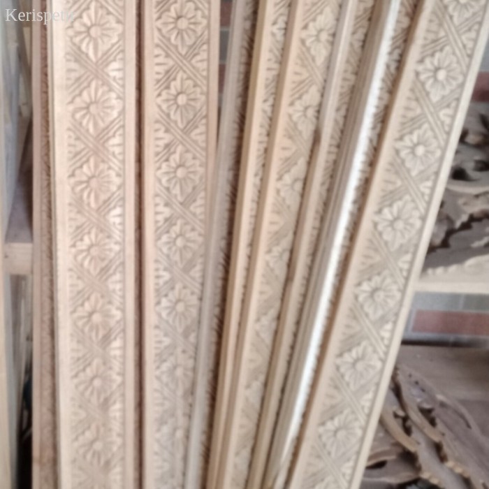 

ukir tempel kayu jati lis plang motif batik murah laris