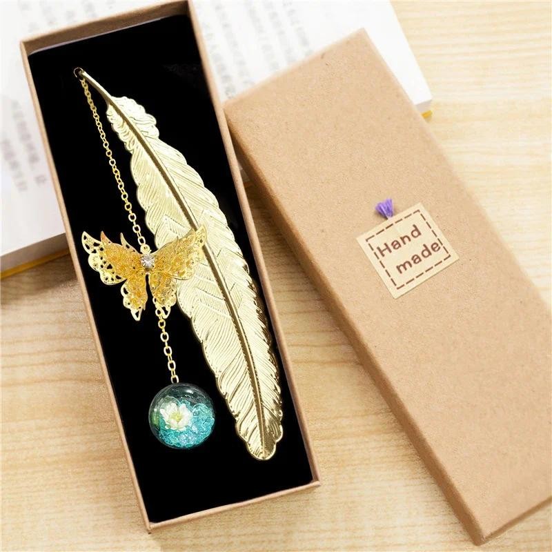 

1pc Chinese Style Metal Feather Bookmark Creative Immortal Dried Flower Butterfly Leaf Student Bookmark Teacher's Day Gift