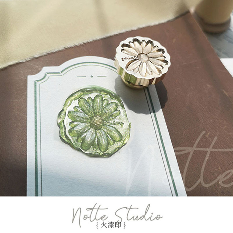 

New Personalized Wax Seal Stamp Brass Head 3D Small Daisy Embossed Fire Paint Seal Toy Diy Scrapbook Envelope Sealing Wax Stamp