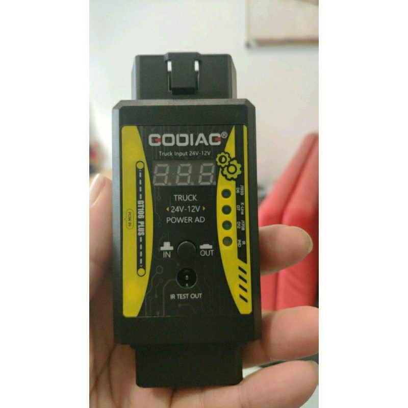 Converter 24v ke 12v OBD2 GODIAG GT106 Plus Scanner Untuk Mobil TrukCO