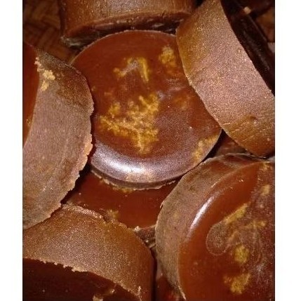 

Gula Aren Berkualitas Super, Hasil Olahan Petani Berpengalaman" 100 % keaslian nya