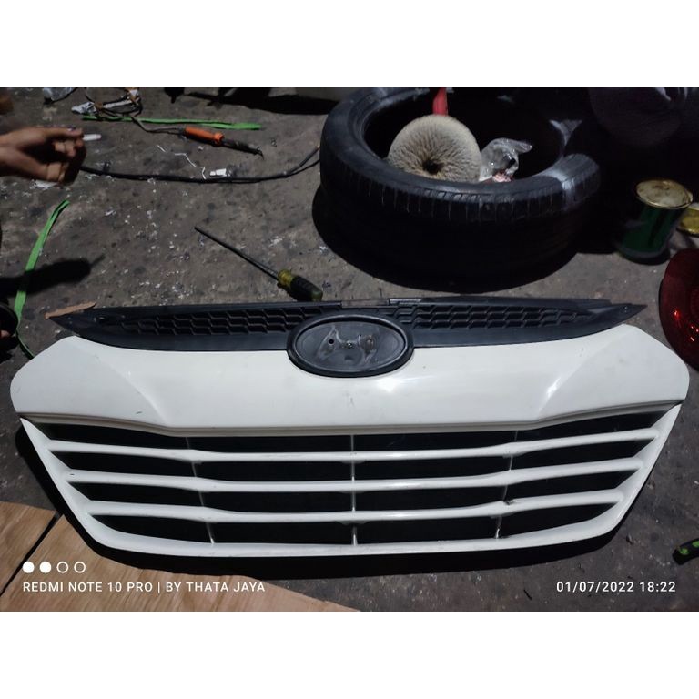 Grill grille radiator hyundai tucson