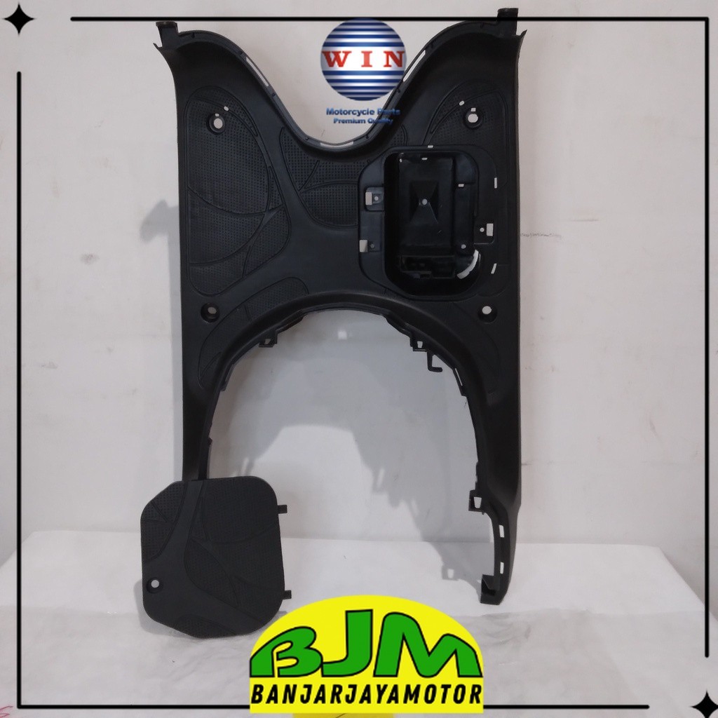 Pijakan Kaki + Tutup Aki Scoopy 110 FI 2013 2014 2015 | footrest atas WIN | bordes pijakan motor inj