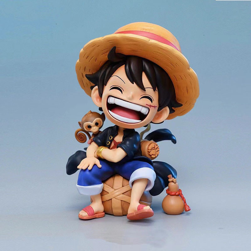 Action Figure One Piece - Luffy Resin Statue Koleksi Eksklusif