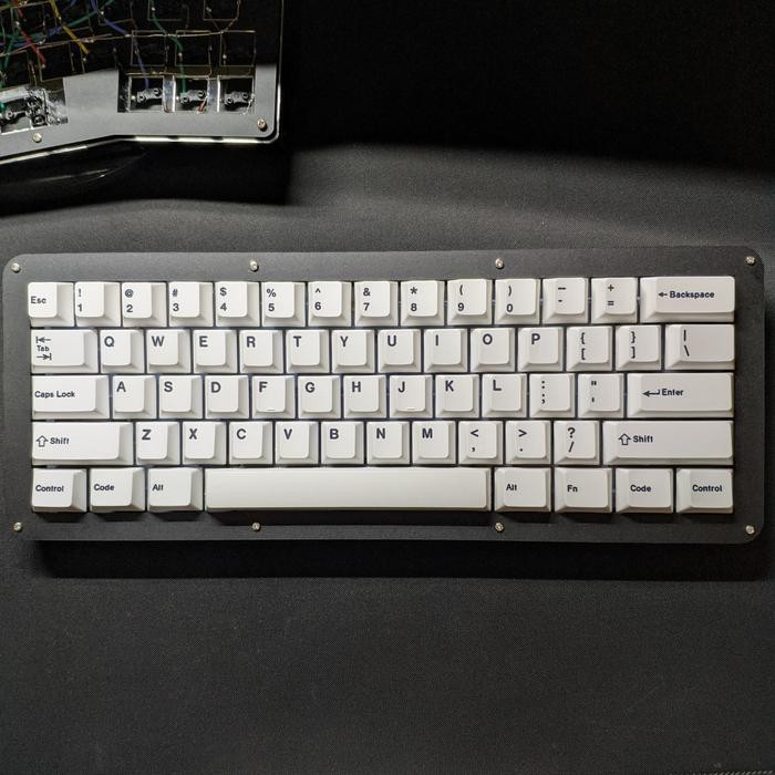 Case Acrylic Sandwich Mount - Fantech Maxfit61 / VortexSeries VX5 Pro - Gravoply Plate