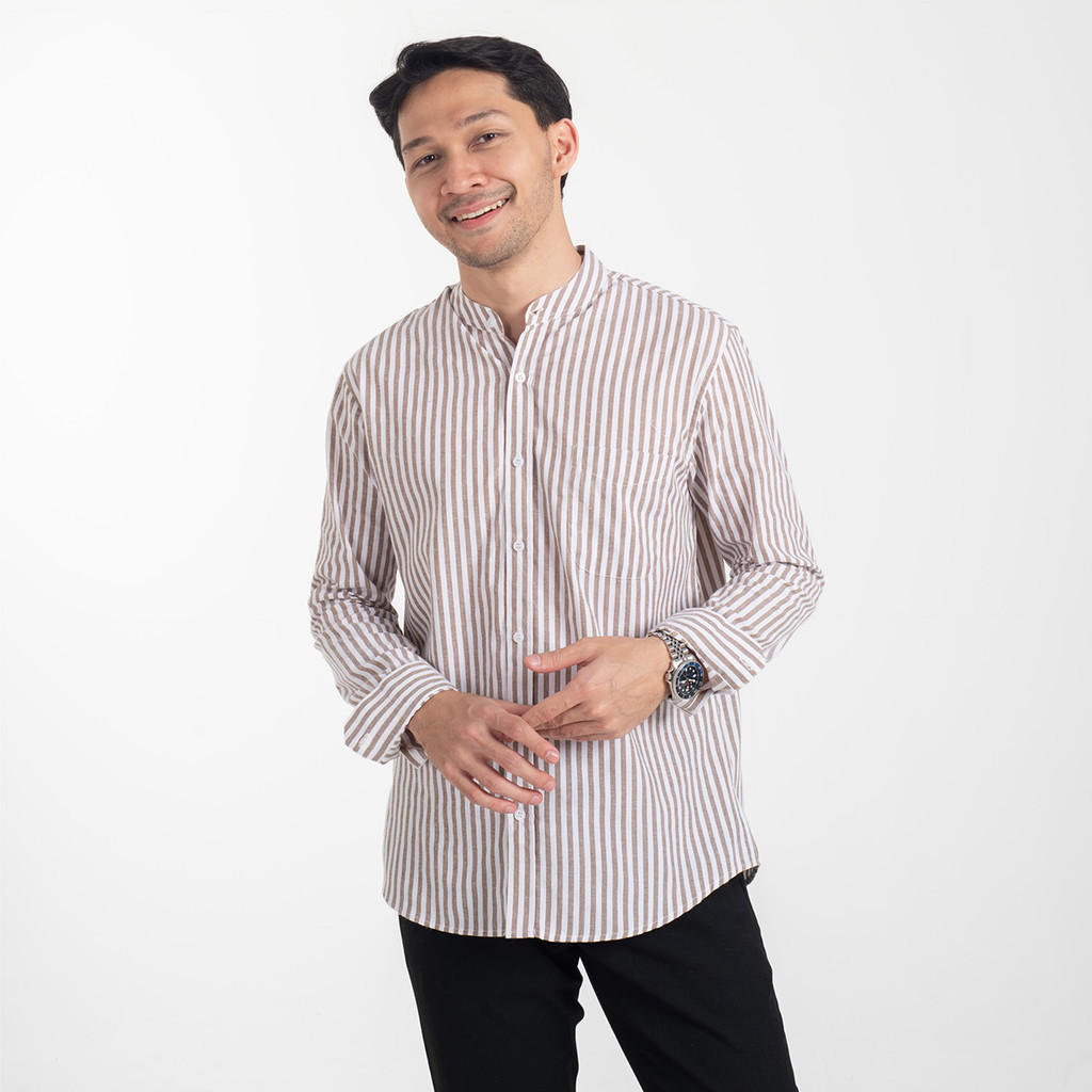 Kemeja Pria Garis WOODCUTTER Collarless Butcher Stripe Kerah Shanghai - Mocha Brown Lengan Panjang