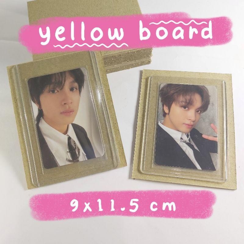 

2pcs - yellow board 9 x 11.5 packing photocard no.40