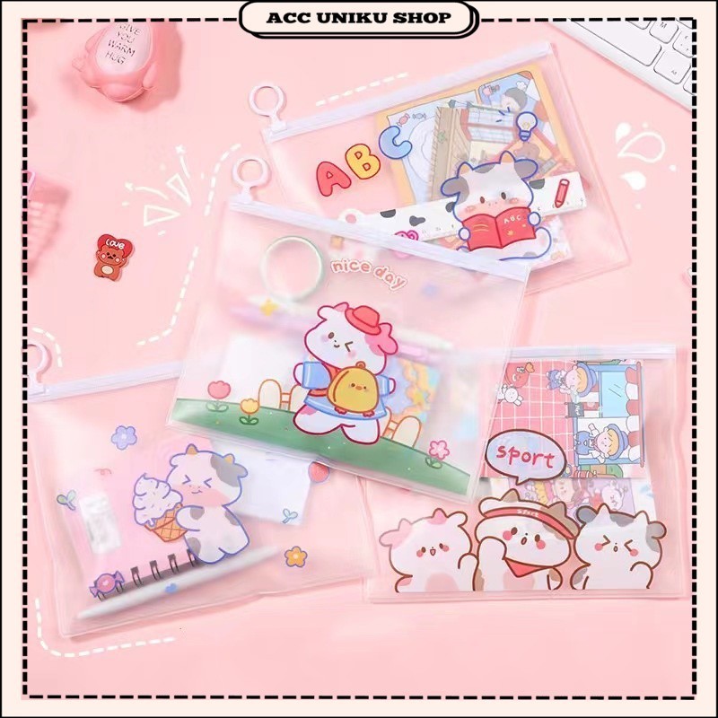 

AU - TEMPAT PENSIL MOTIF COWY MODEL ZIPLOCK TRANSPARAN KOREAN / KOTAK PENSIL ALAT TULIS ICON COWY LUCU