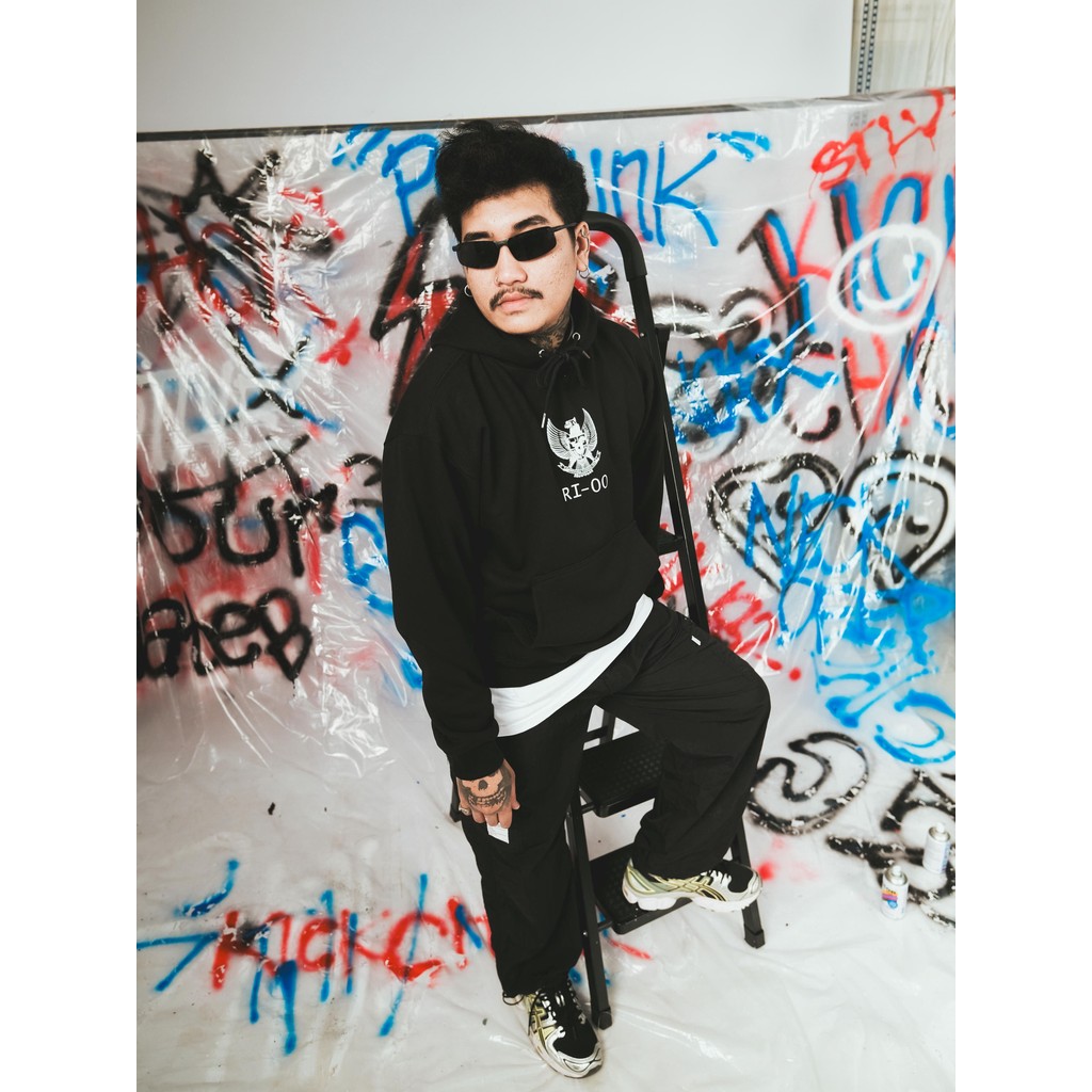 Kickchick Hoodie Democratic Black l Lengan Panjang | Outerwear | KCHD121