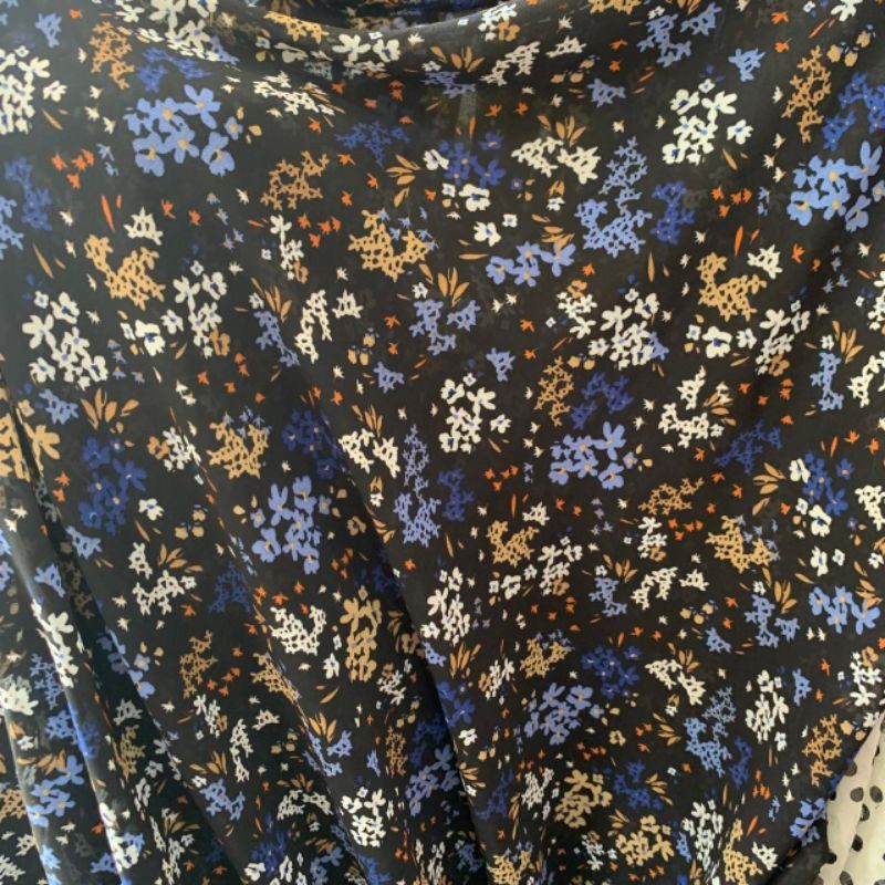 Kain Sifon Yoryu motif bunga kecil - Kain Motif - Kain Bahan Sifon Yoryu