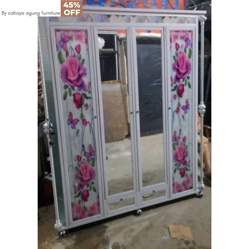 Lemari Pakaian Alumunium 4 Pintu Kaca Riben