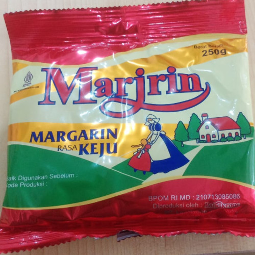 

majrin margarine rasa keju 250g