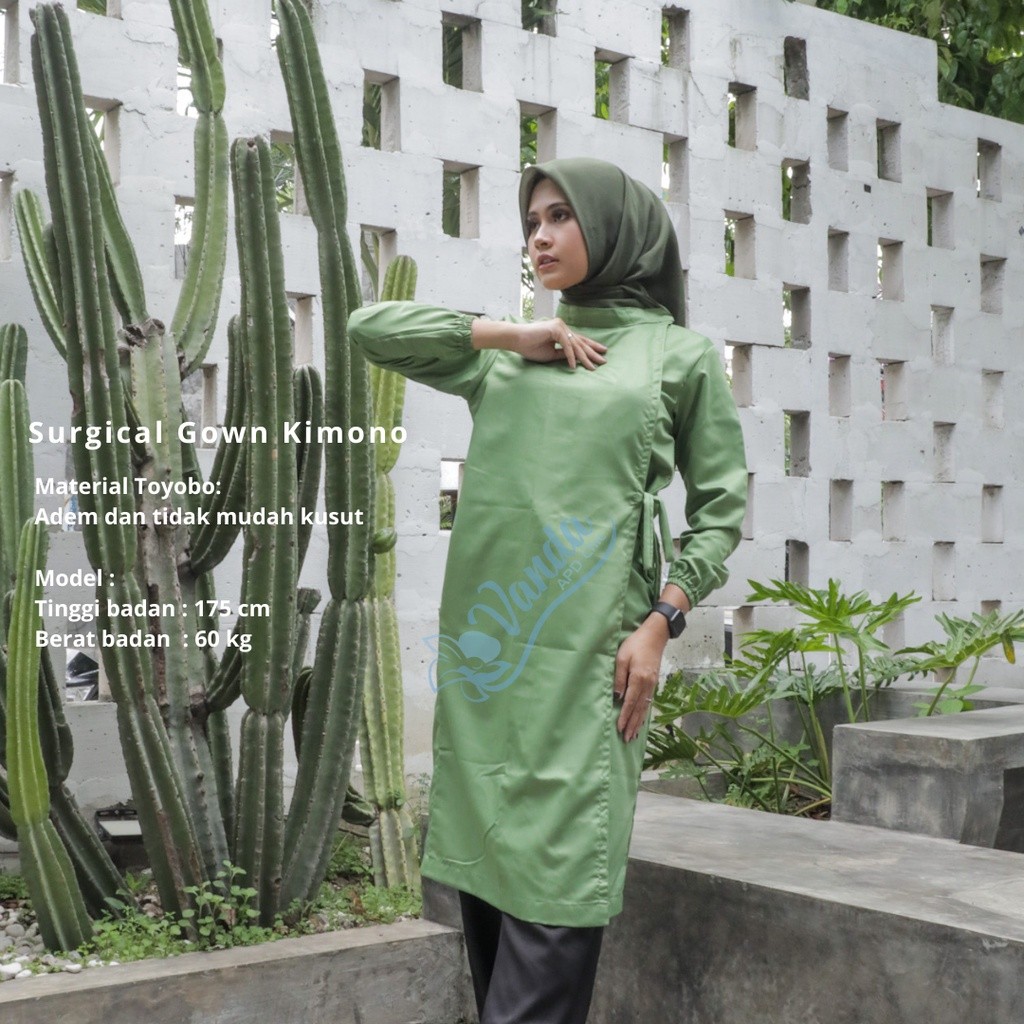 C8 Gown APD/Gown medis (model kimono)