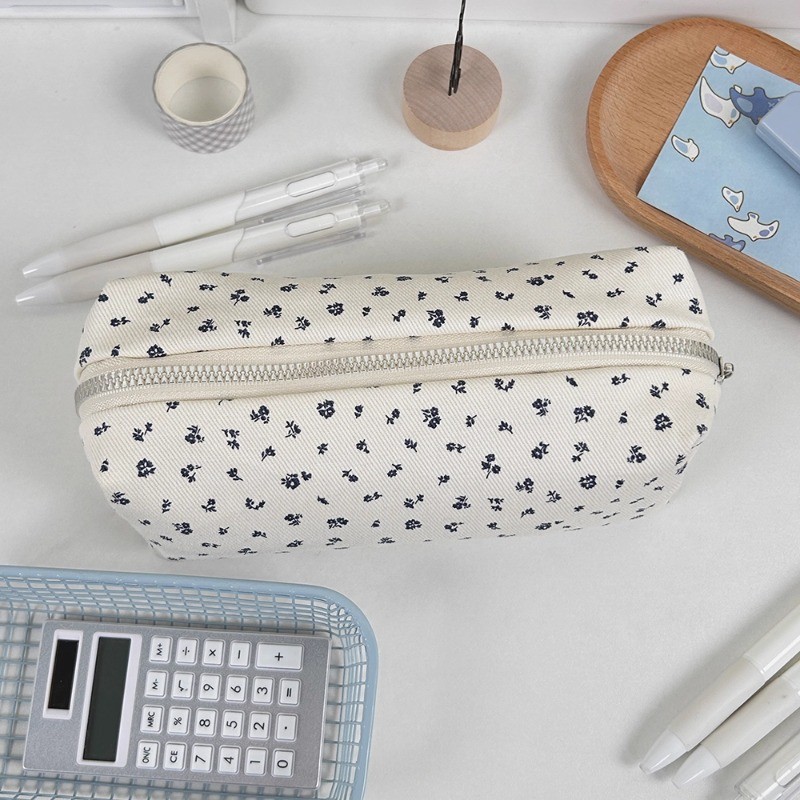

Kawaii Pen Bag Multi-function Large Capacity Floral Stationery Bag Pencil Case Student Pencil Cases for Girls Back To School