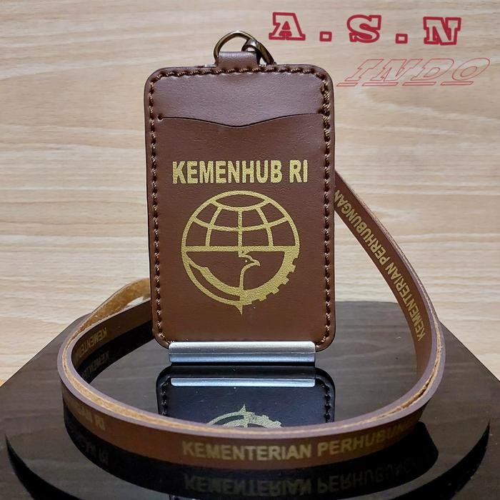 

Promo Id Card Kulit KEMENHUB Id Card Kulit Kementerian Perhubungan - Coklat Tua