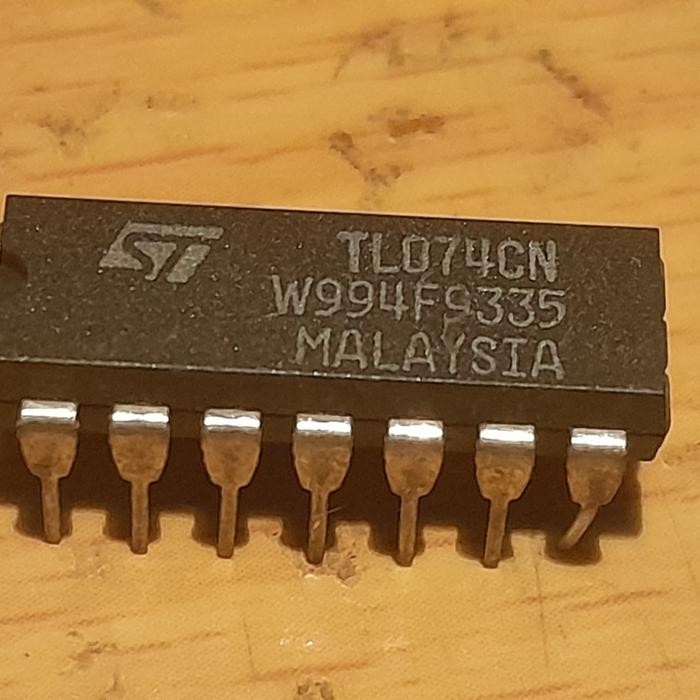 Part IC TL074 TL 074 Merk ST Malaysia white Marking Nos