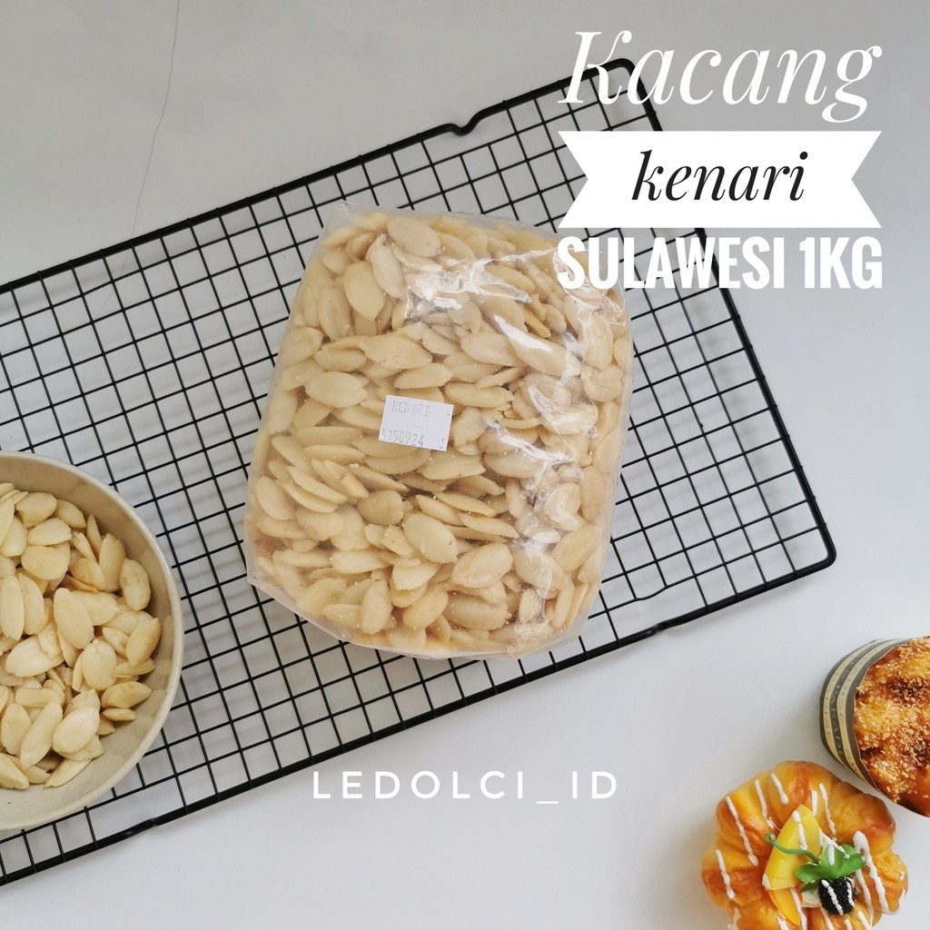 

KACANG KENARI UTUH KUALITAS PREMIUM KEMASAN KECIL 100 GRAM