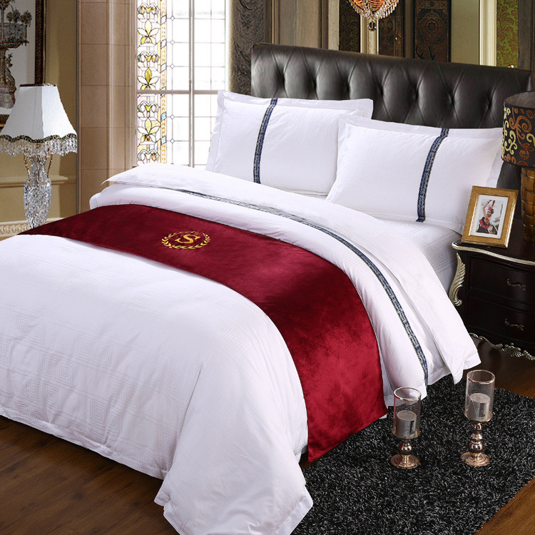 Nordic Velvet Bed Runner luxury Solid color Embroidery Bed Flag Throw For Hotel Home wedding Bedding