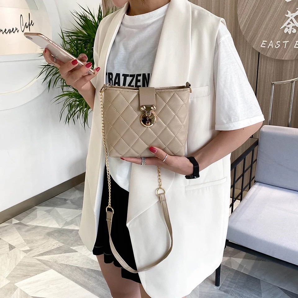 READY STOCK TAS SELEMPANG WANITA OFFICIAL  SLEMPANG SHOPPE