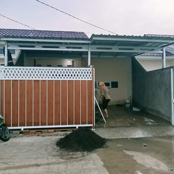 pagar besi combinasi brc minimalis