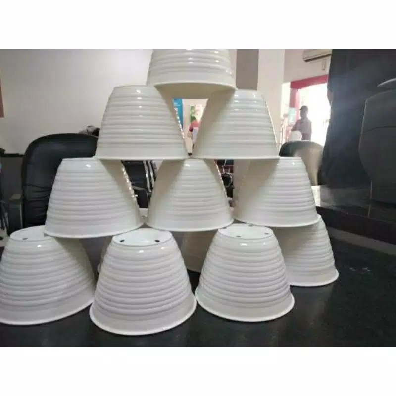 POT TAWON UKURAN 30 CM / POT TANAMAN AGLONEMA / POT PUTIH PLASTIK