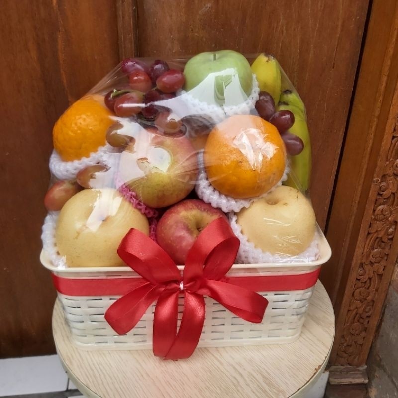 

FRUITS HAMPERS / PARSEL BUAH / PARCEL BUAH / BUAH SEGAR / GETWELLSOON HAMPERS / HADIAH ULTAH / GIFT