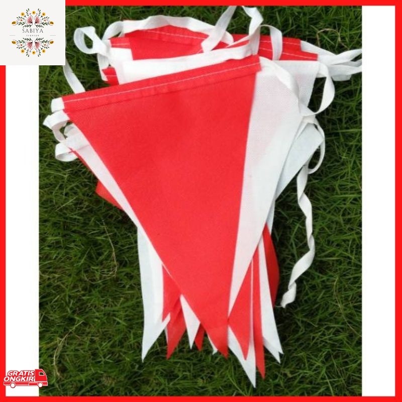 Serba Agustus / BENDERA SEGITIGA BENDERA WARNA WARNI RAWIS