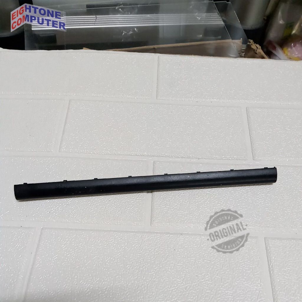 Casing Tutup Engsel ASUS X455L X455LA X455LJ X455LD A455L A455LF