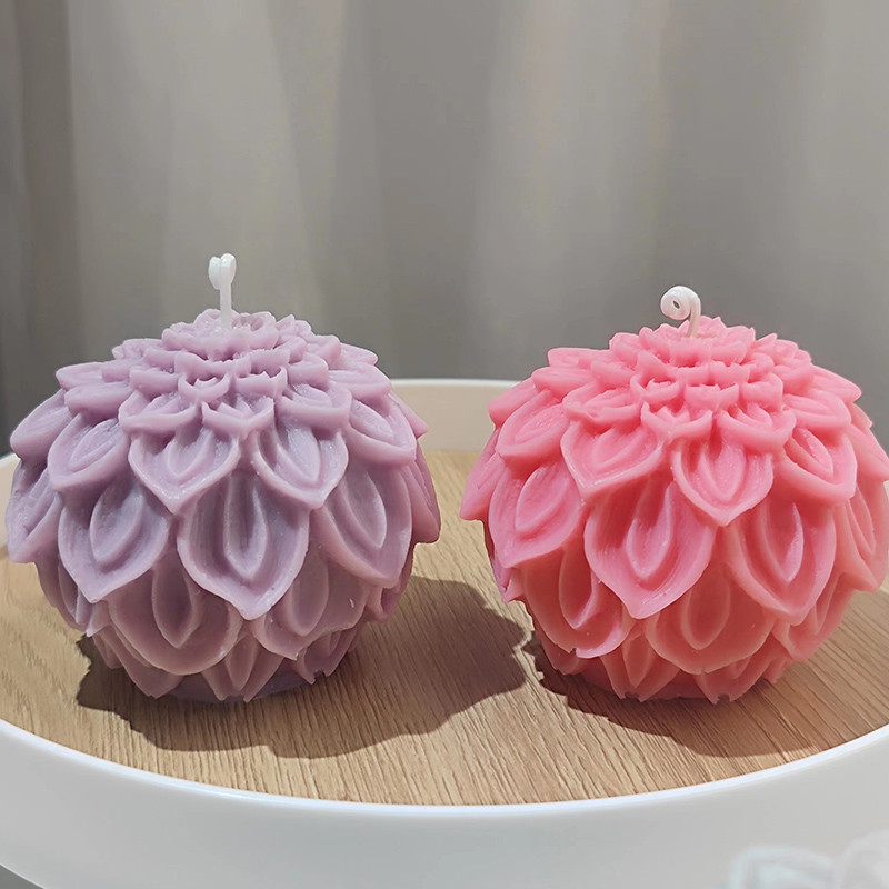 

Double petal lotus candle mold can be used to make fragrant candle plaster baking mold