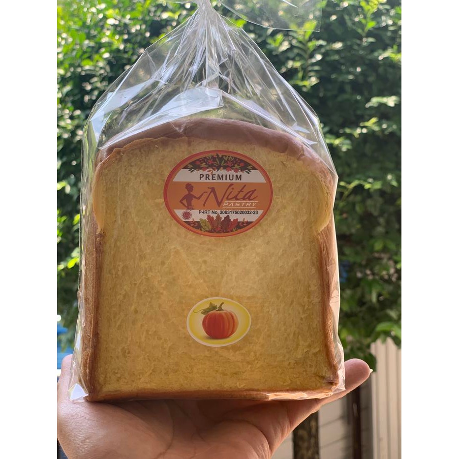 

Hot Produk Nita Pastry Roti Tawar Pumpkin ( Labu ) Terbaik dan Terlaris