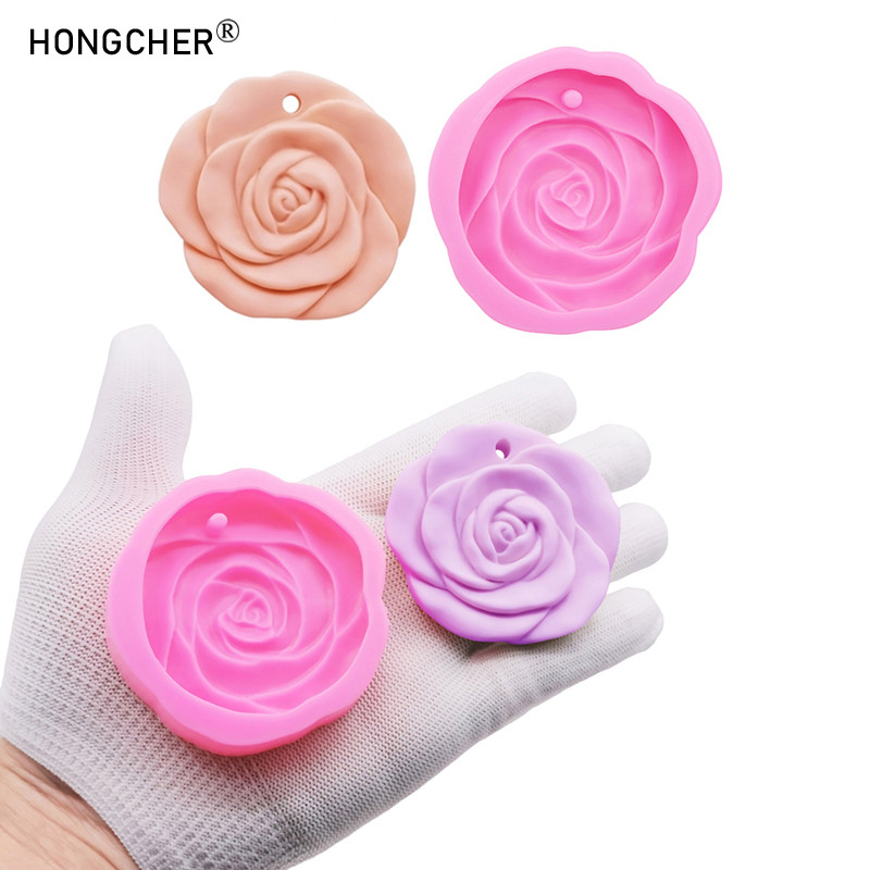 

Rose Flower Closet Plaster Aroma Piece Hanging with Hole Hangable Hanging Plaque Silicone Mould Car Hanging Crystal Drip Moulds