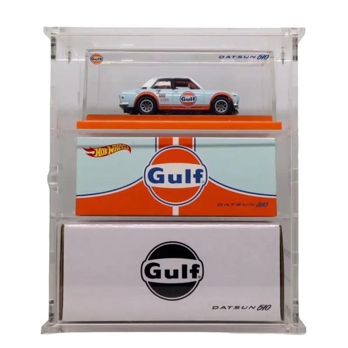 Hot Wheels RLC Datsun 510 Gulf (Red Line Club) include Acrylic Display