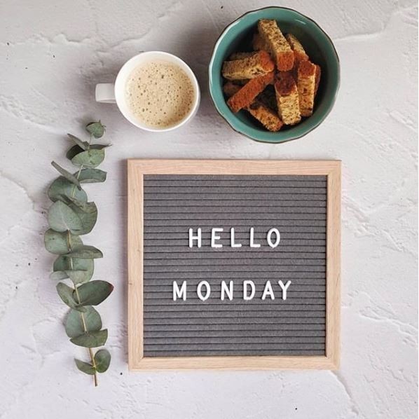 

promo ✨ -Lengkap! 1 Set Felt Letter Board / papan huruf cafe, papan nama bayi - Abu-abu