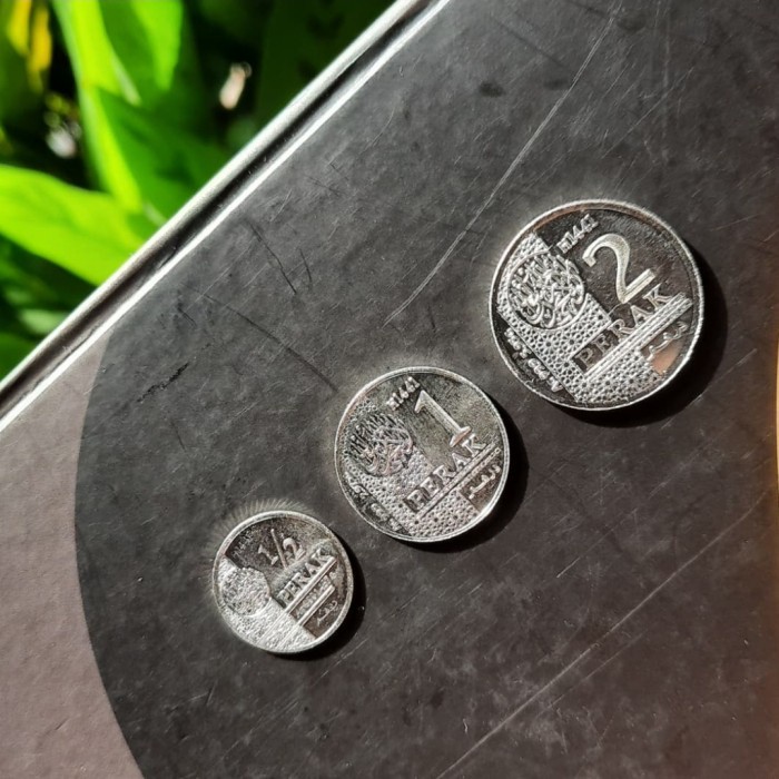 LOGAM MULIA 2 DIRHAM WAKALA AMIR ZAIM KOIN PERAK MURNI SILVER COIN NO ANTAM IMN SALA (RD)