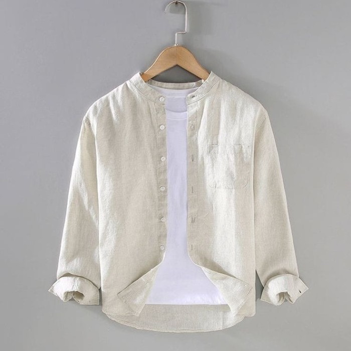 UNIQLO Kemeja Pria Lengan Panjang Kerah Shanghai Casual Slimfit - Cream, M