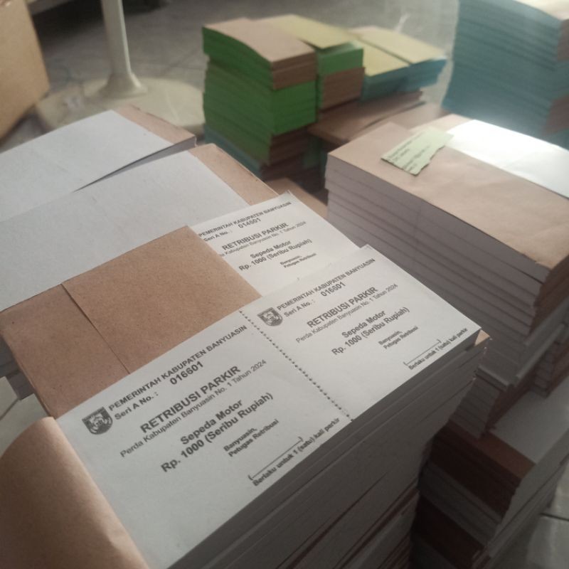 

Cetak Karcis Parkir, Tiket Masuk Gratis Desain