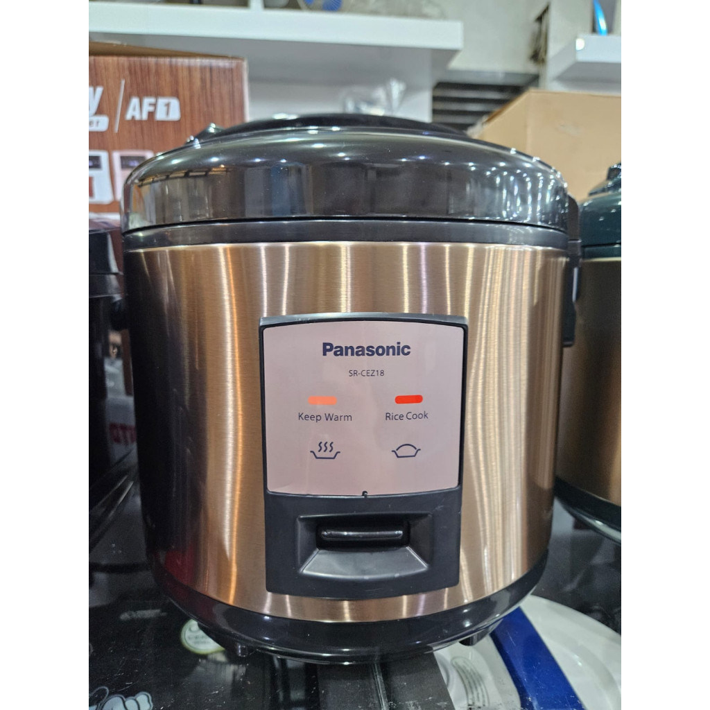 PANASONIC RICE COOKER 1,8 LITER SR-CEZ18 / SR CEZ18