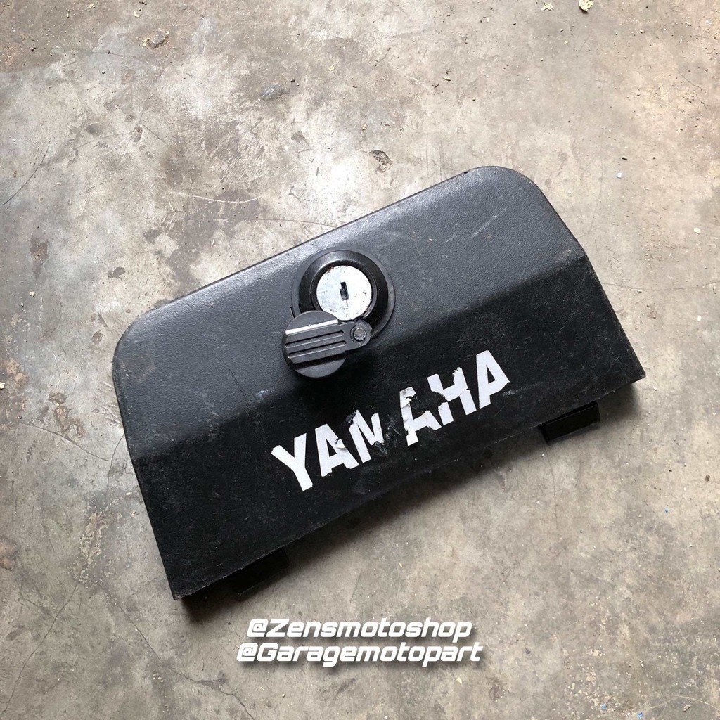 Tutup Tool Box Yamaha RX-King Ori Copotan