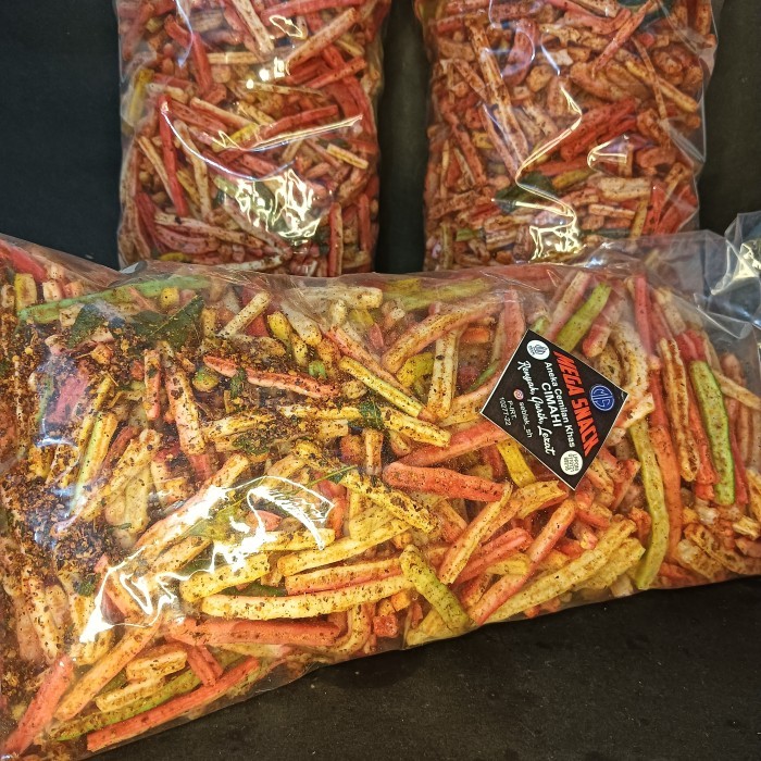 

SEBLAK KERIPIK BETON 500GR CIKRUH / SEBRING KERUPUK BETON 500GR CIKRUH