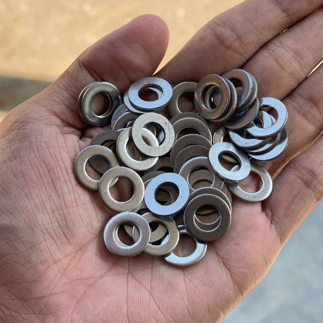 ring baut 12 ring m8 stainless (std)