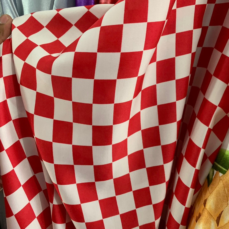 kain - kain motif - kain babysilk lembut - kain satin motif kotak