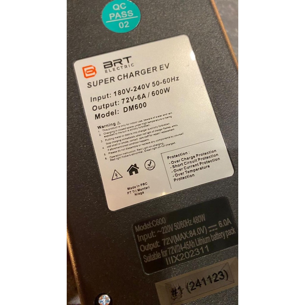 SUPER CHARGER EV 2 / CHARGER BATTERY EV BRT