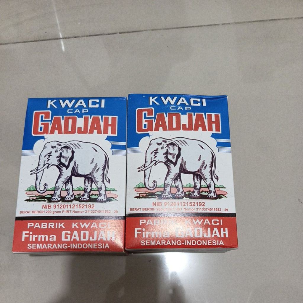 

paket 30 pak kuaci gajah kwaci gadjah 200 gram