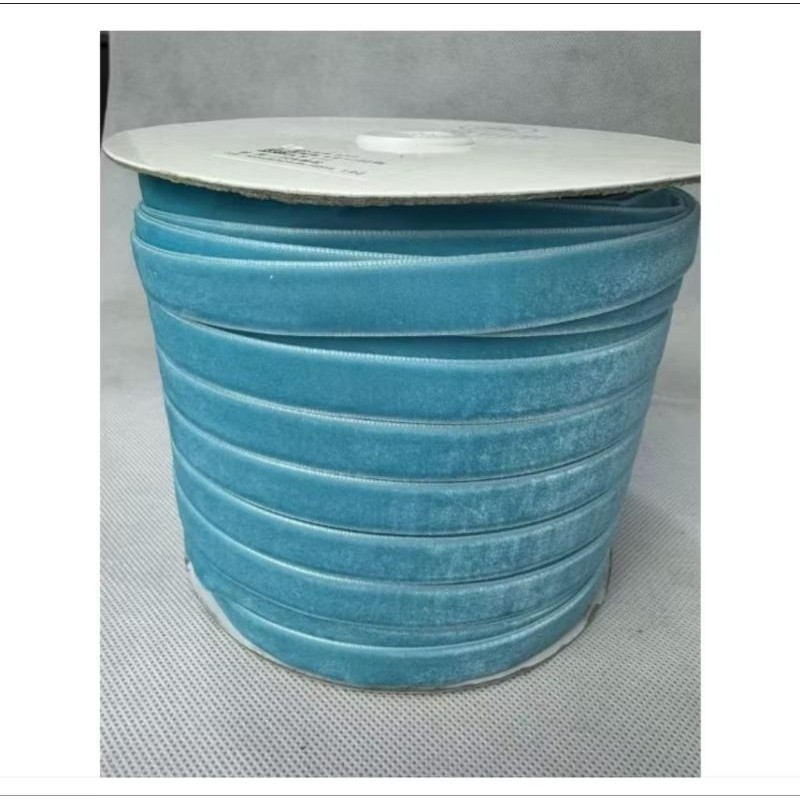 

3.8 cm - 1 Yard | Pita Velvet / Beludru Blue