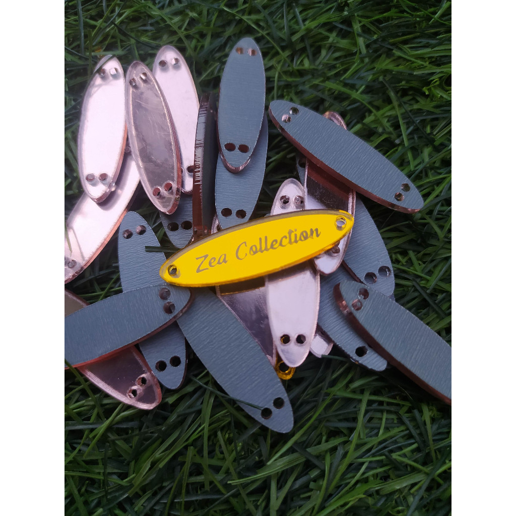 

Label Akrilik OVAL | Merk Akrilik | Label Hijab | Label Produk Akrilik | Label Akrilik Costume