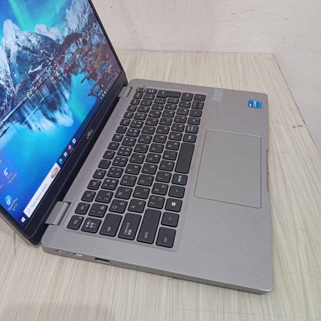 laptop  Dell 5320 Ram 8Gb  core i5 gen11 ringan HOT SALE 9.9 (baterai baru)
